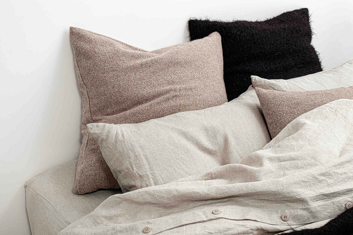ピアリマーマ クッションカバー Raw cashmere rectangular pillow case – ÉCHAPPER | エシャペ